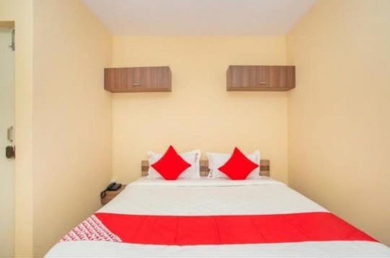 Vivid Homes By Wb Inn Bangalore Buitenkant foto
